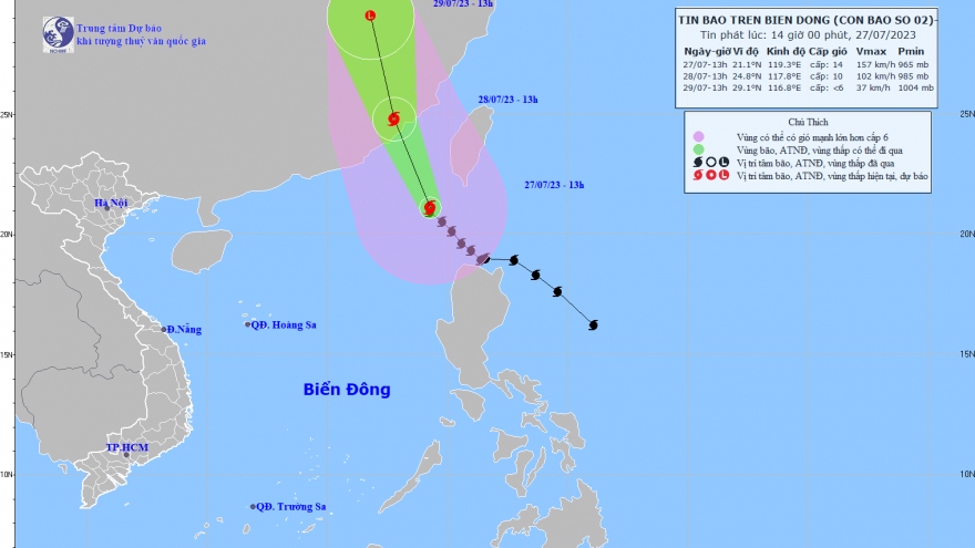 Bão số 2 cách Sán Đầu (Trung Quốc) khoảng 370km về phía Nam Đông Nam